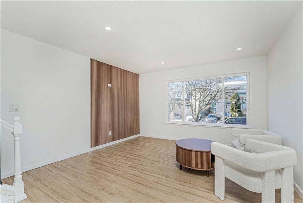 293 Wingham Street Rosebank Staten Island NY 10305