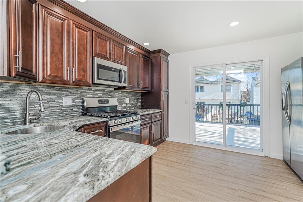 293 Wingham Street Rosebank Staten Island NY 10305