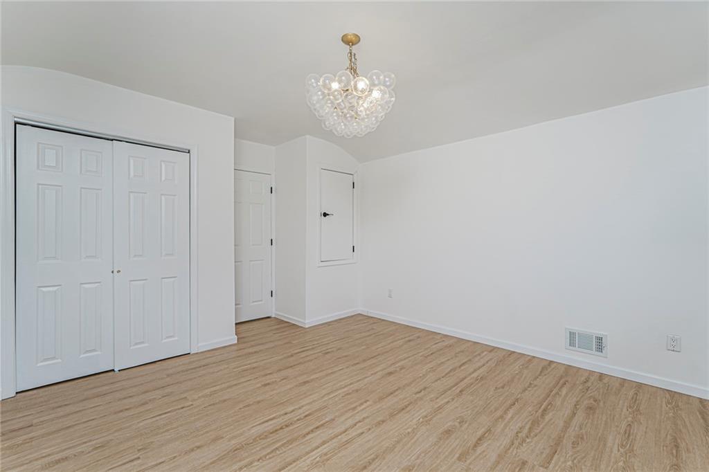 293 Wingham Street Rosebank Staten Island NY 10305