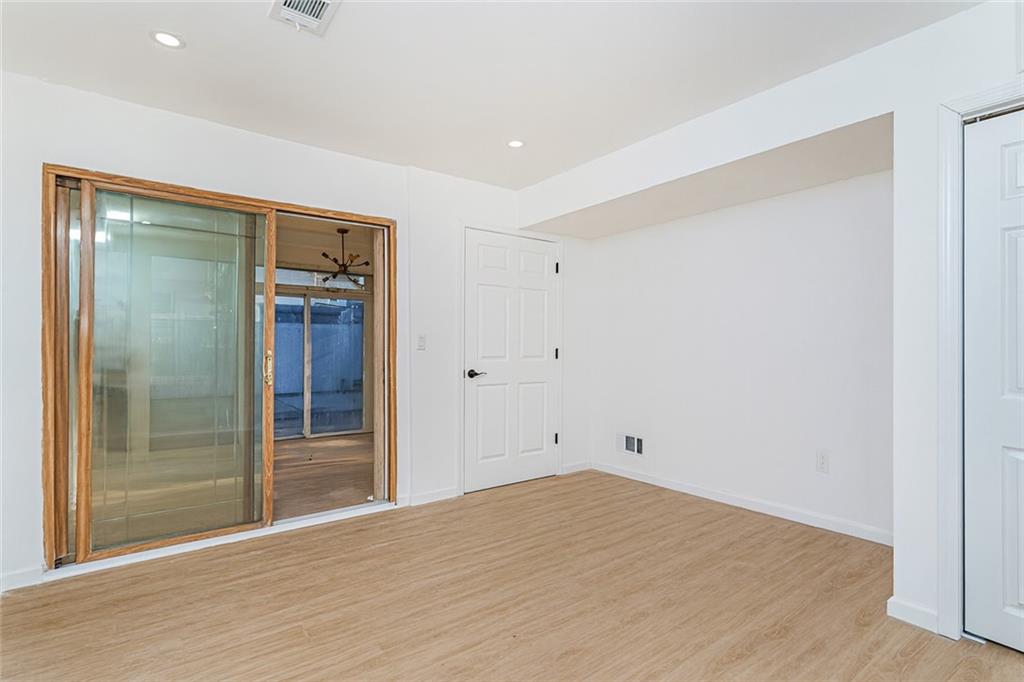 293 Wingham Street Rosebank Staten Island NY 10305