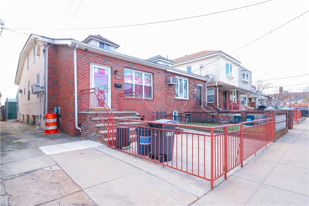 176 Avenue V Gravesend Brooklyn NY 11223