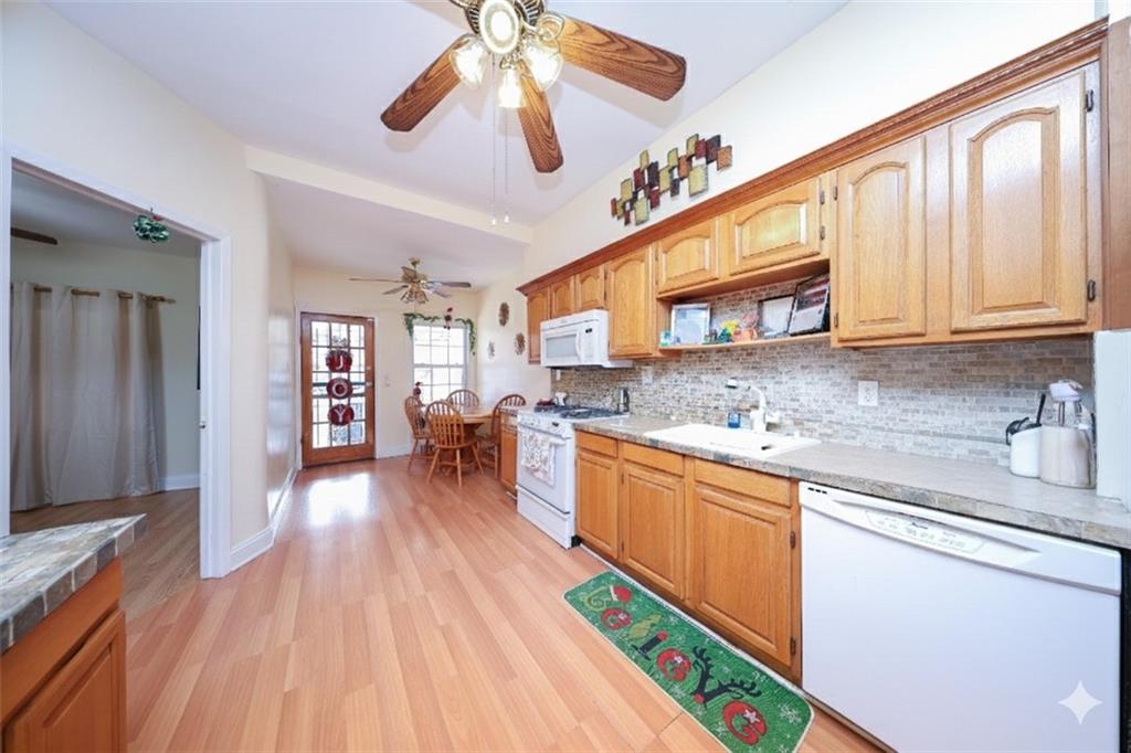 176 Avenue V Gravesend Brooklyn NY 11223