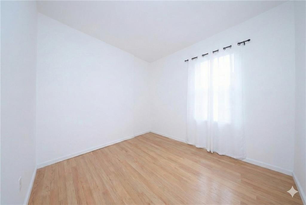 176 Avenue V Gravesend Brooklyn NY 11223