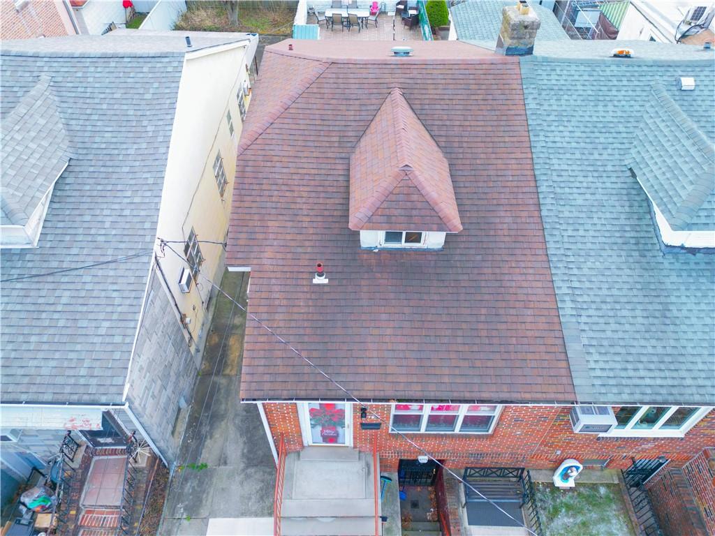 176 Avenue V Gravesend Brooklyn NY 11223