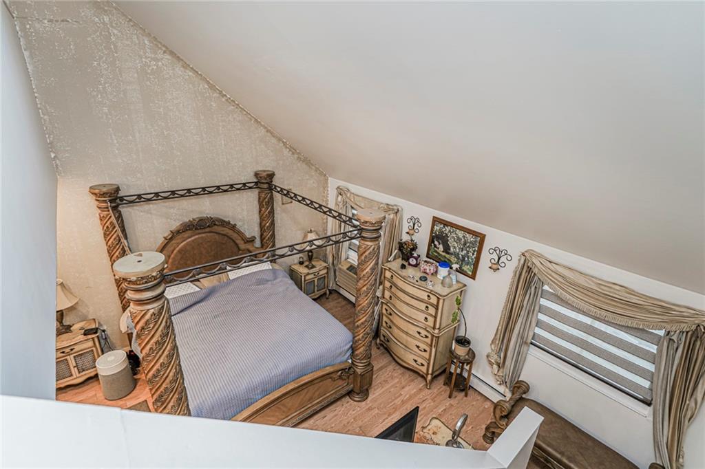 121 Clark Lane Tompkinsville Staten Island NY 10304