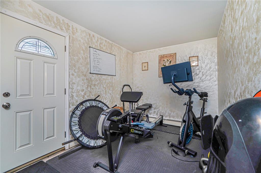 121 Clark Lane Tompkinsville Staten Island NY 10304