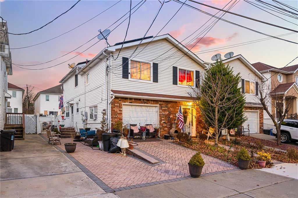 181 Mosely Avenue Annadale Staten Island NY 10312