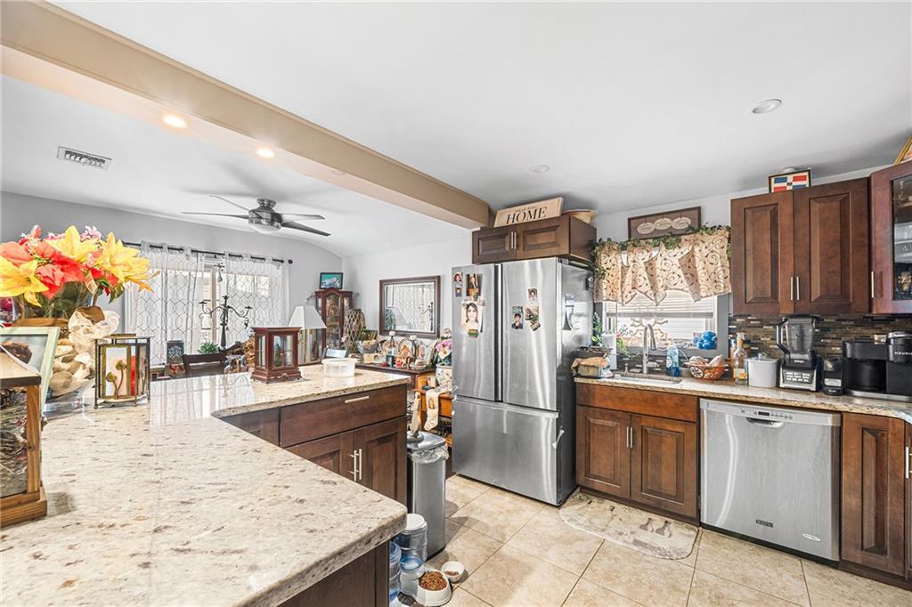 181 Mosely Avenue Annadale Staten Island NY 10312