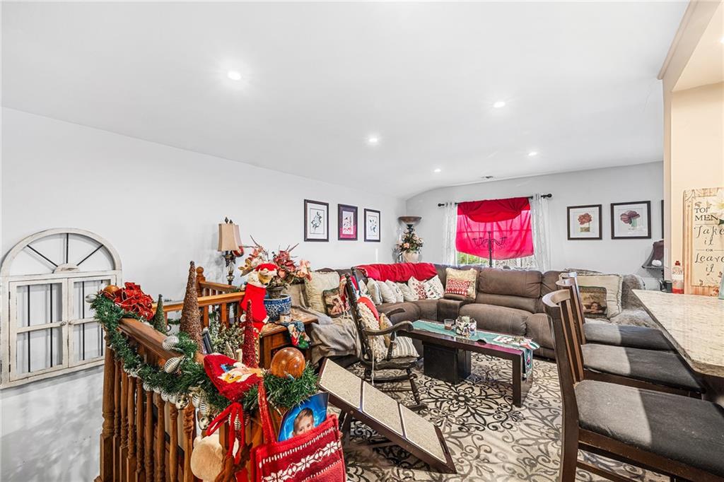 181 Mosely Avenue Annadale Staten Island NY 10312