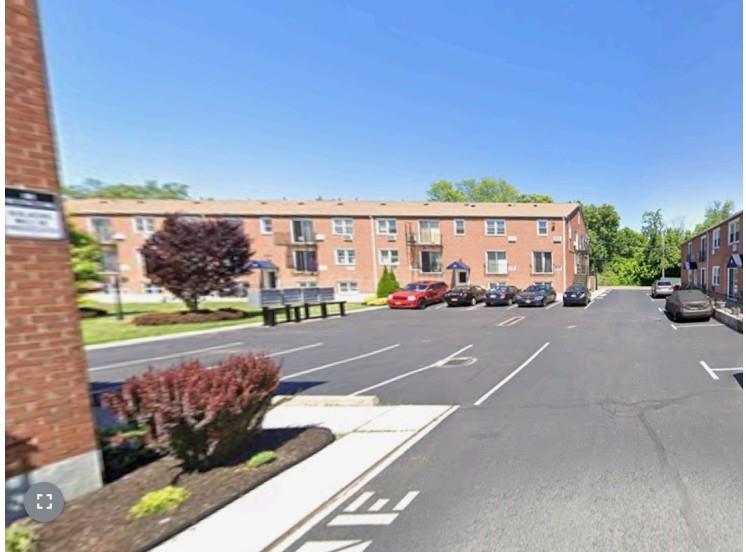 37 Vera Street Brooklyn NY 10305