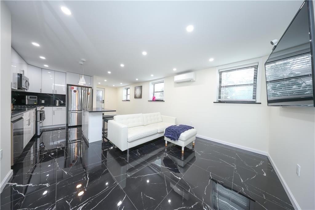 2295 East 26th Street Sheepshead Bay Brooklyn NY 11229