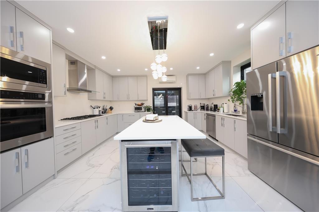 2295 East 26th Street Sheepshead Bay Brooklyn NY 11229