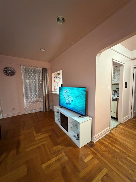 8100 Bay Parkway Bensonhurst Brooklyn NY 11214