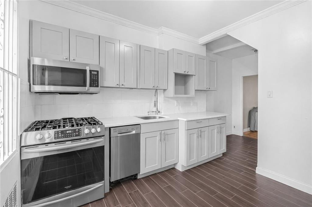 2113 West 5th Street Gravesend Brooklyn NY 11223