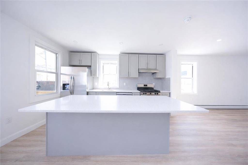 73 Irving Place Stapleton Staten Island NY 10304