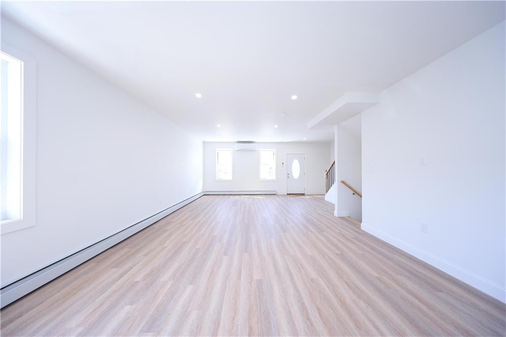 73 Irving Place Stapleton Staten Island NY 10304