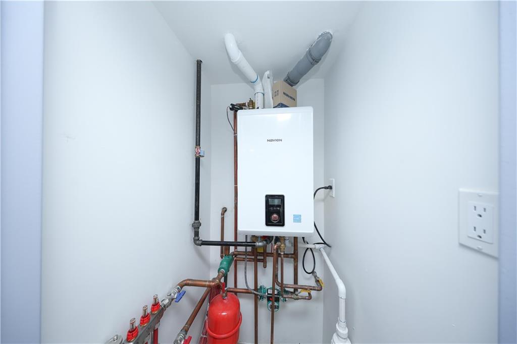 73 Irving Place Stapleton Staten Island NY 10304