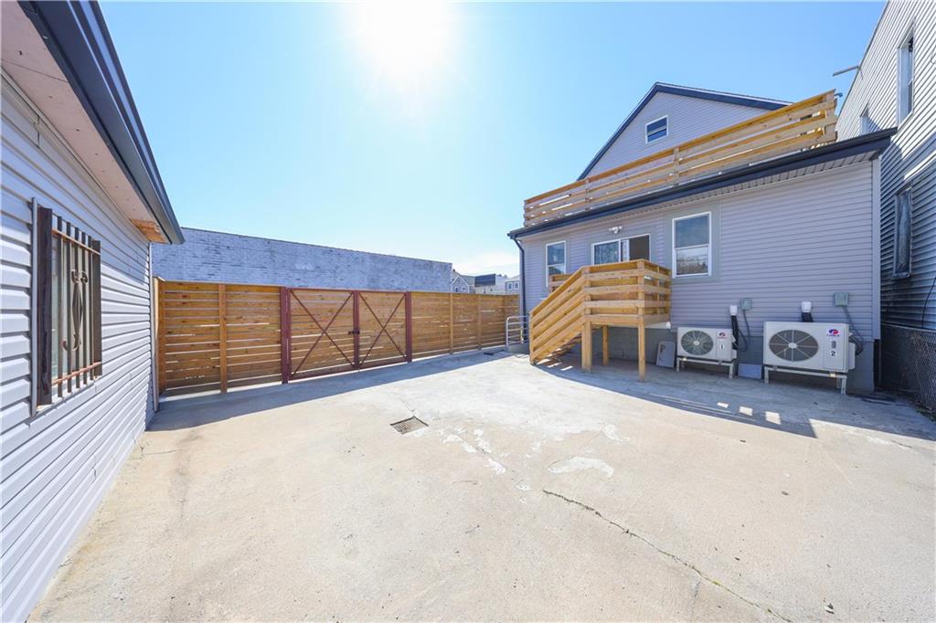 73 Irving Place Stapleton Staten Island NY 10304