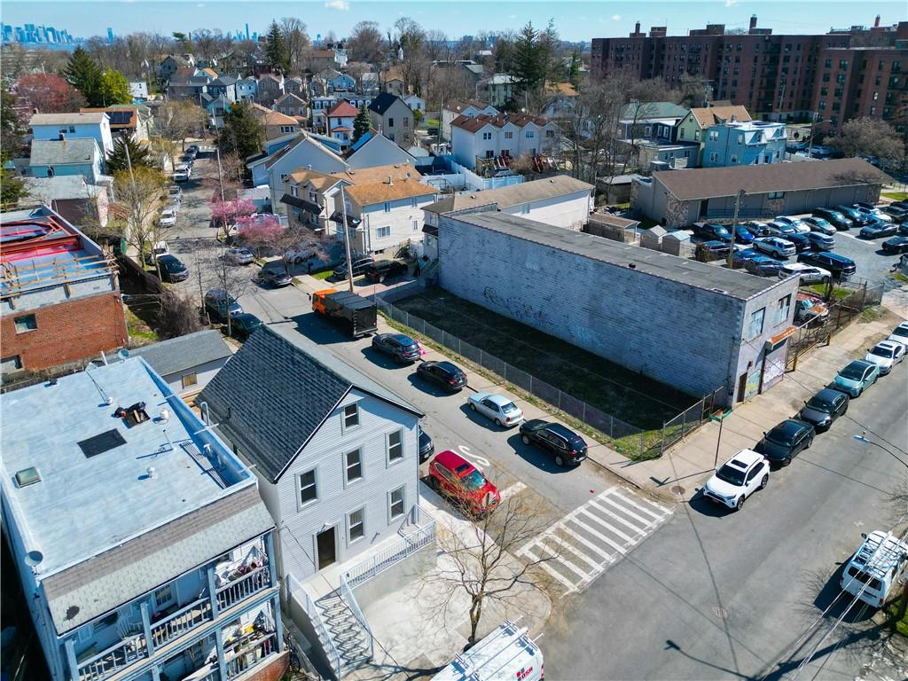 73 Irving Place Stapleton Staten Island NY 10304