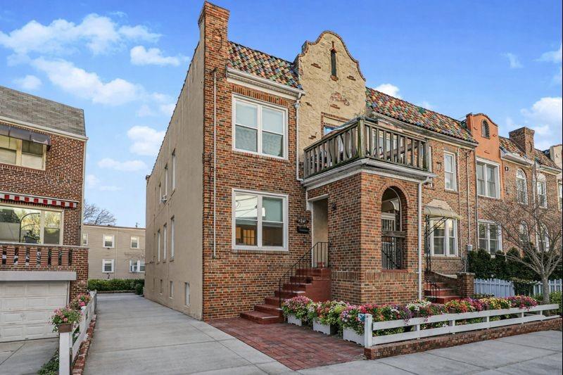 1345 East 38th Street Marine Park Brooklyn NY 11234