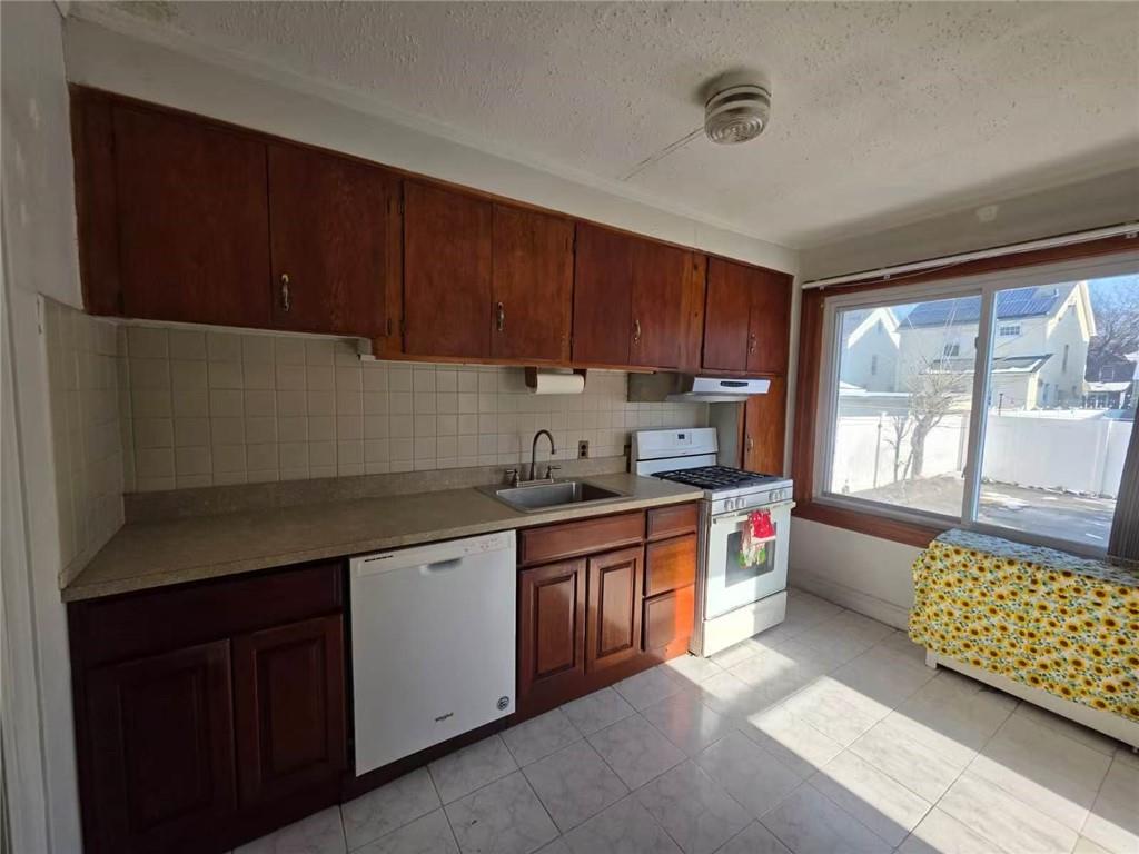 89-25 238th Street Queens NY 11426