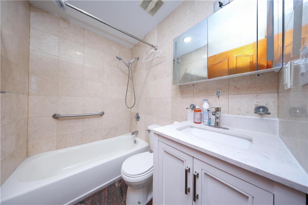 2265 West 7th Street Gravesend Brooklyn NY 11223