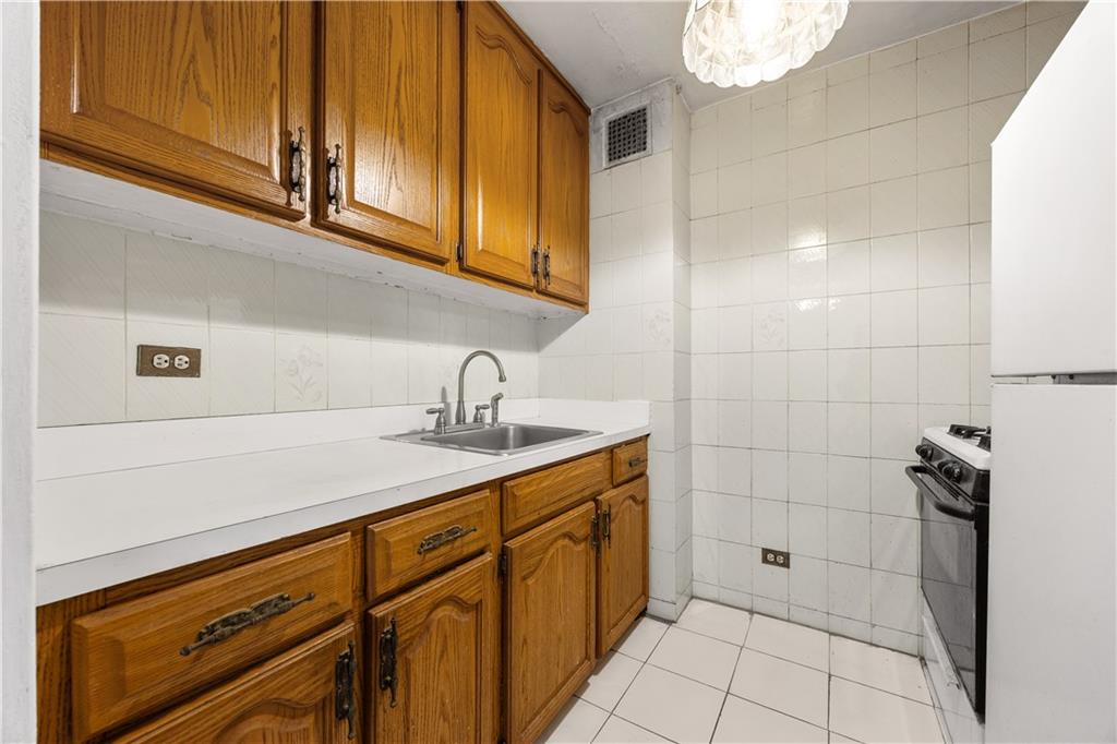 2121 Shore Parkway Bath Beach Brooklyn NY 11214