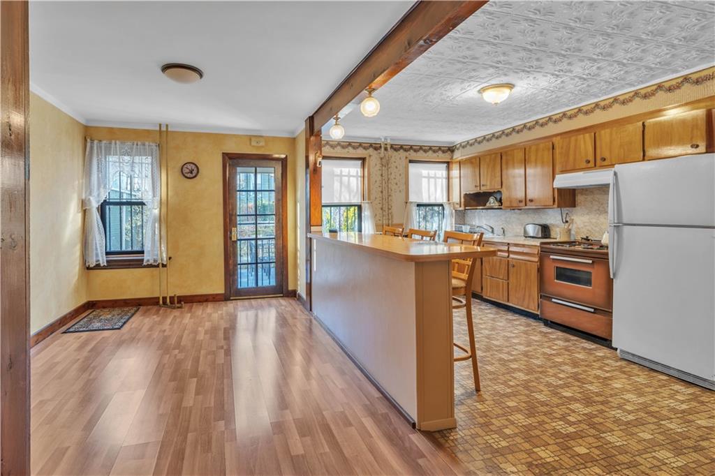 566 47th Street Sunset Park Brooklyn NY 11220