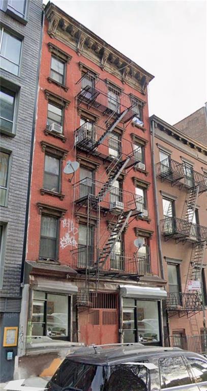 195 Henry Street Lower East Side Brooklyn NY 10002