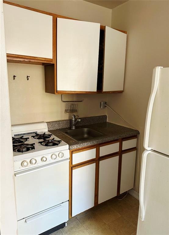 393 Avenue S Gravesend Brooklyn NY 11223