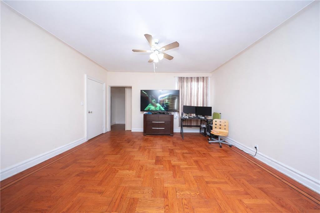 251 Avenue P Bensonhurst Brooklyn NY 11204