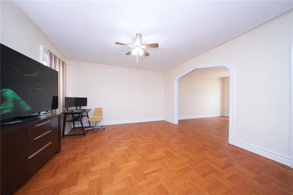 251 Avenue P Bensonhurst Brooklyn NY 11204