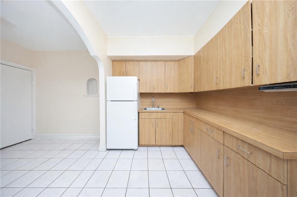 251 Avenue P Bensonhurst Brooklyn NY 11204