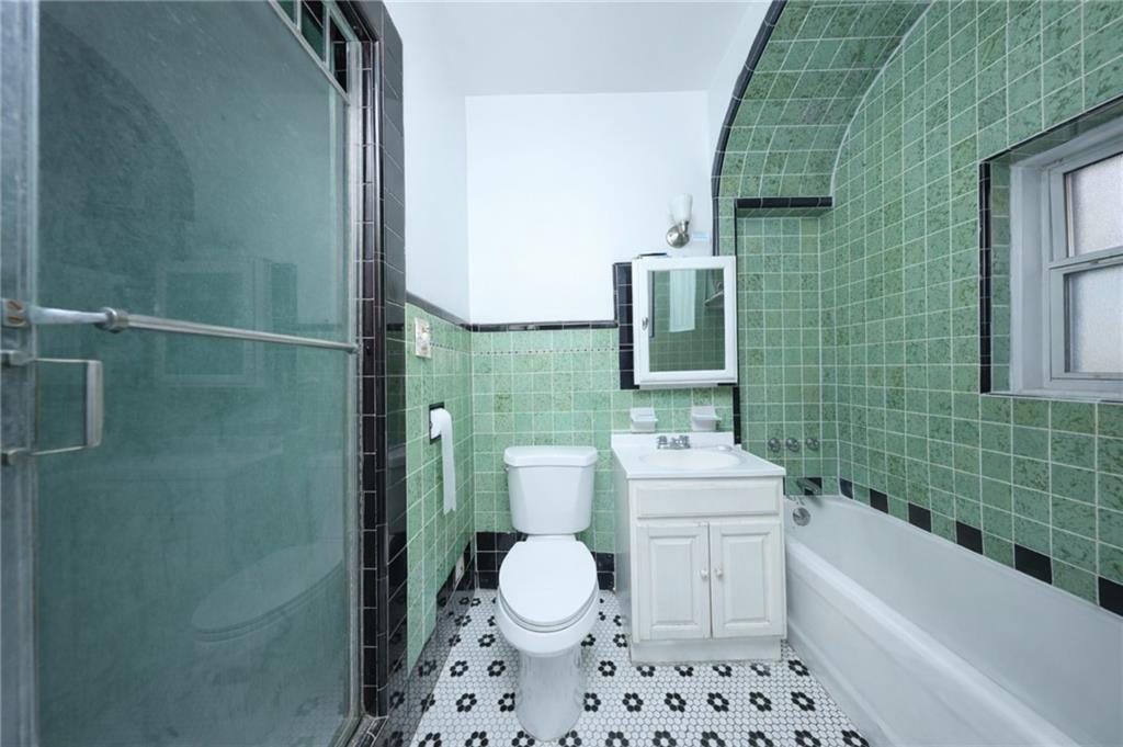 251 Avenue P Bensonhurst Brooklyn NY 11204