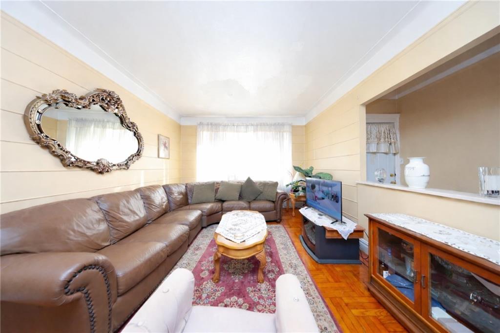 251 Avenue P Bensonhurst Brooklyn NY 11204