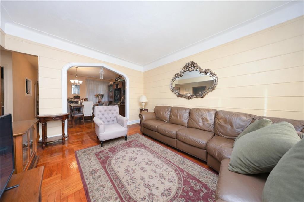 251 Avenue P Bensonhurst Brooklyn NY 11204