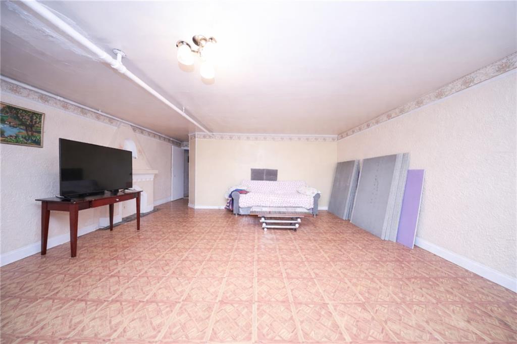 251 Avenue P Bensonhurst Brooklyn NY 11204