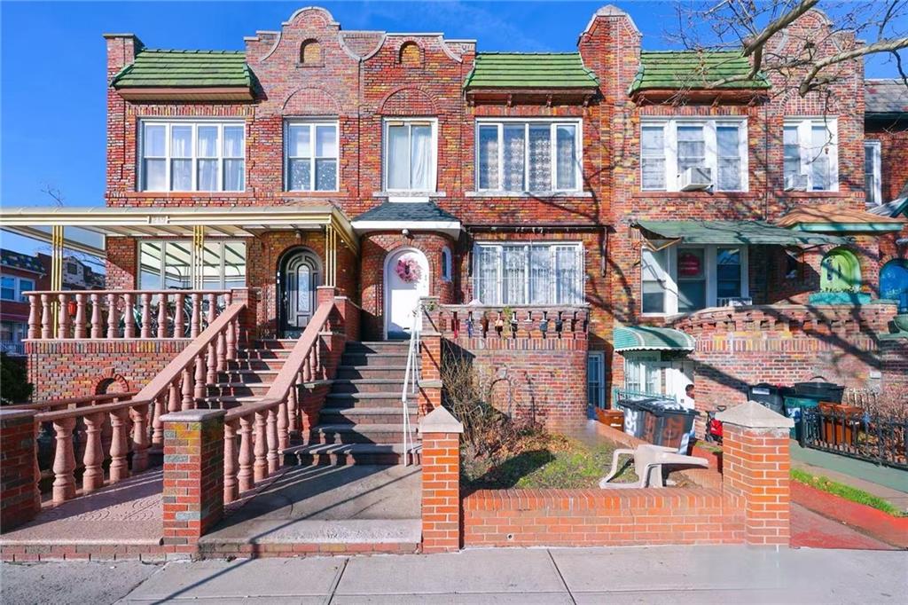 251 Avenue P Bensonhurst Brooklyn NY 11204