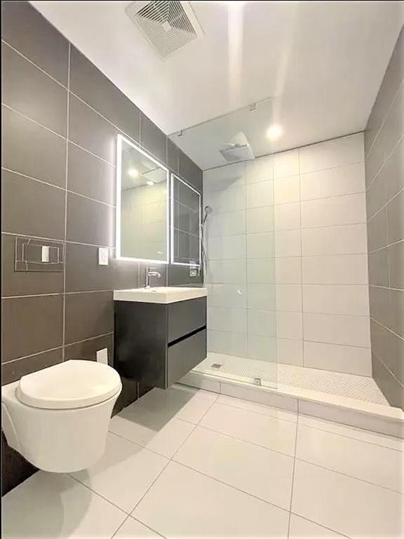 1238 63rd Street Dyker Heights Brooklyn NY 11219