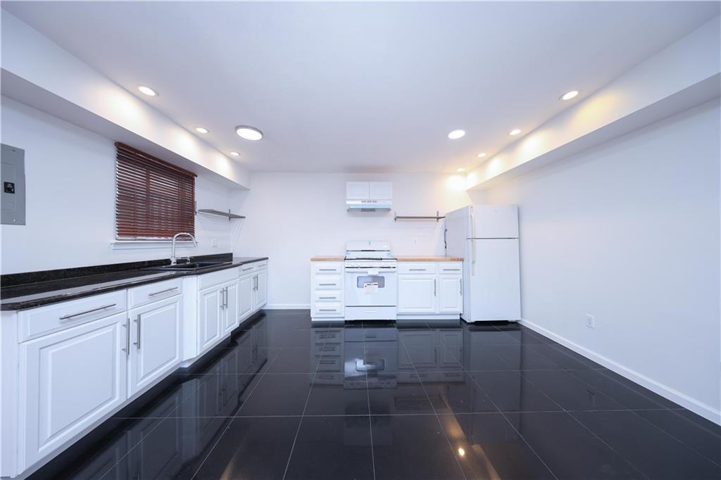 46 Lewiston Street Heartland Village Staten Island NY 10314