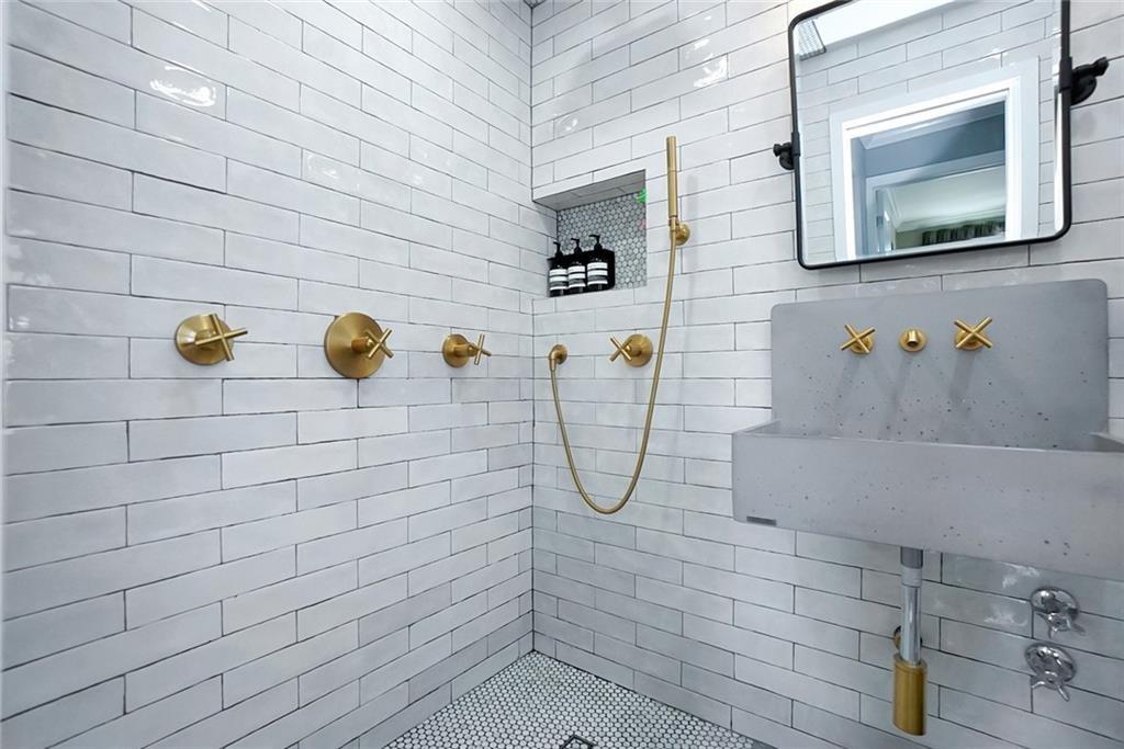 40 89th Street Bay Ridge Brooklyn NY 11209