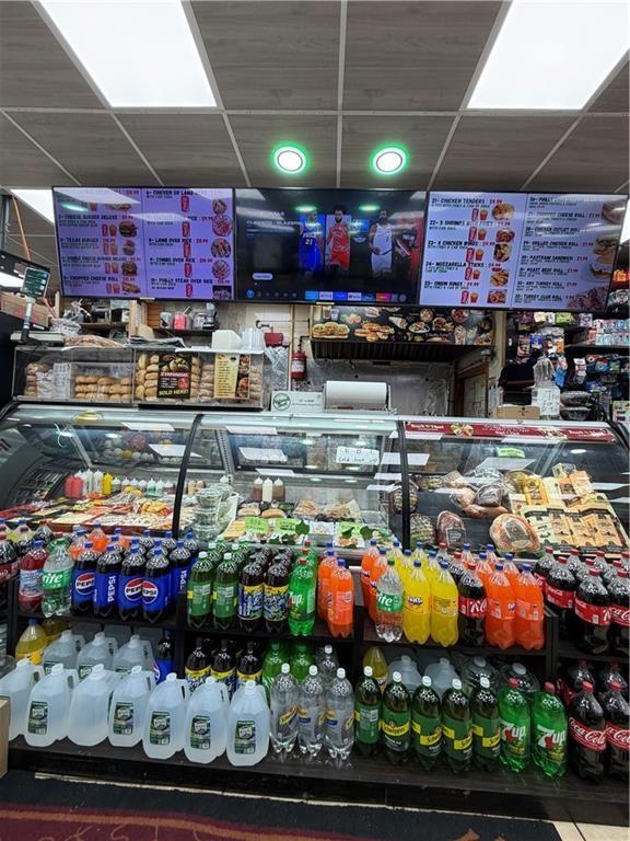 8501 18th Ave, #1 Bensonhurst Brooklyn NY 11214