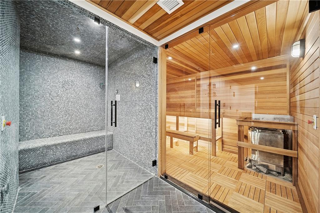 370 Lenox Avenue East Harlem Brooklyn NY 10027