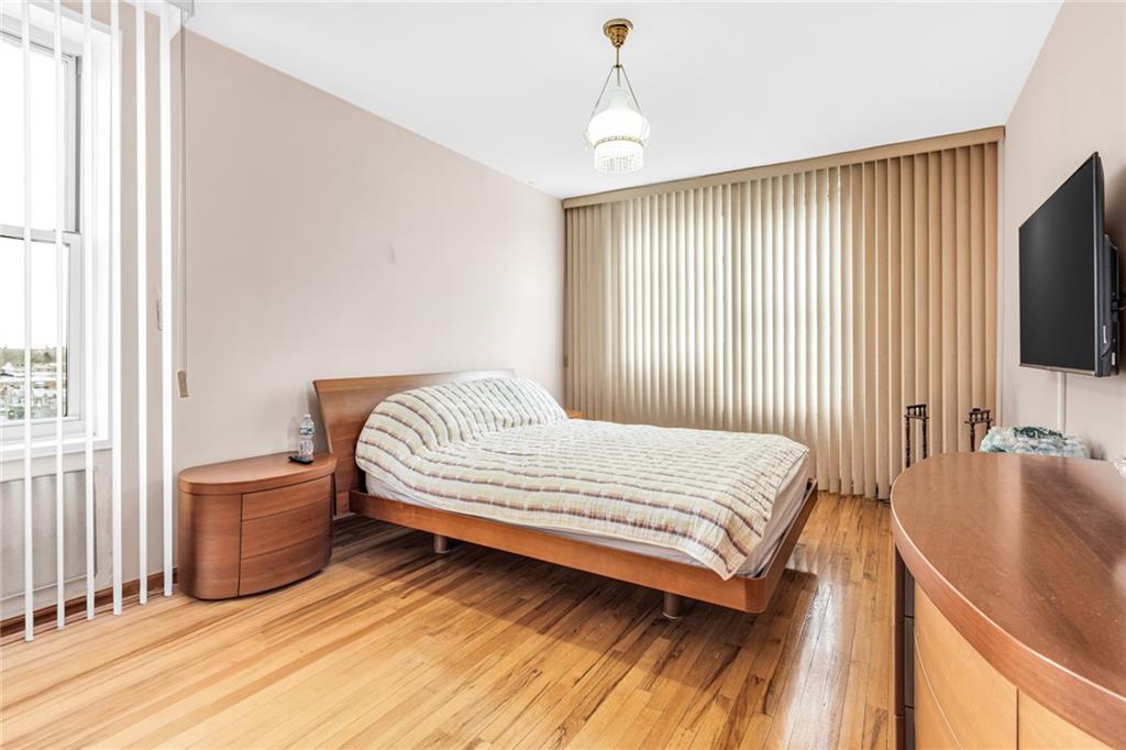 2600 East 21st Street Sheepshead Bay Brooklyn NY 11235