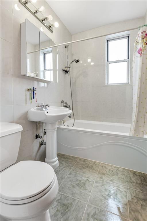 2600 East 21st Street Sheepshead Bay Brooklyn NY 11235