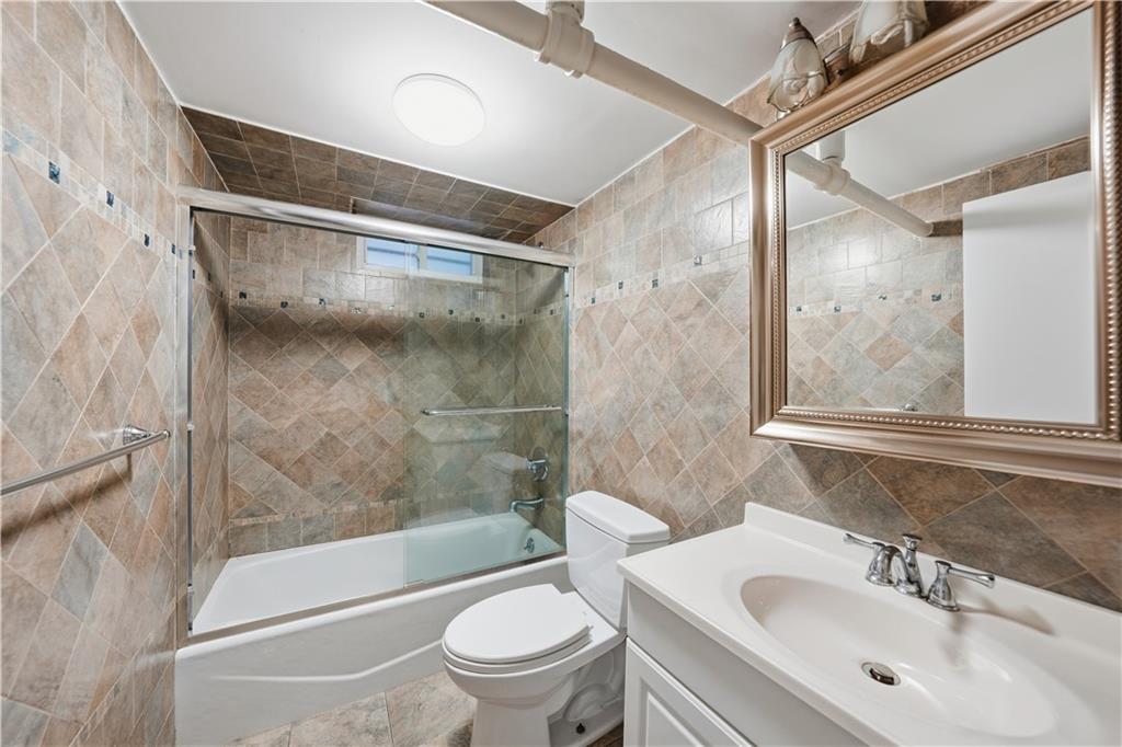 1410 Ave R Avenue Homecrest Brooklyn NY 11229