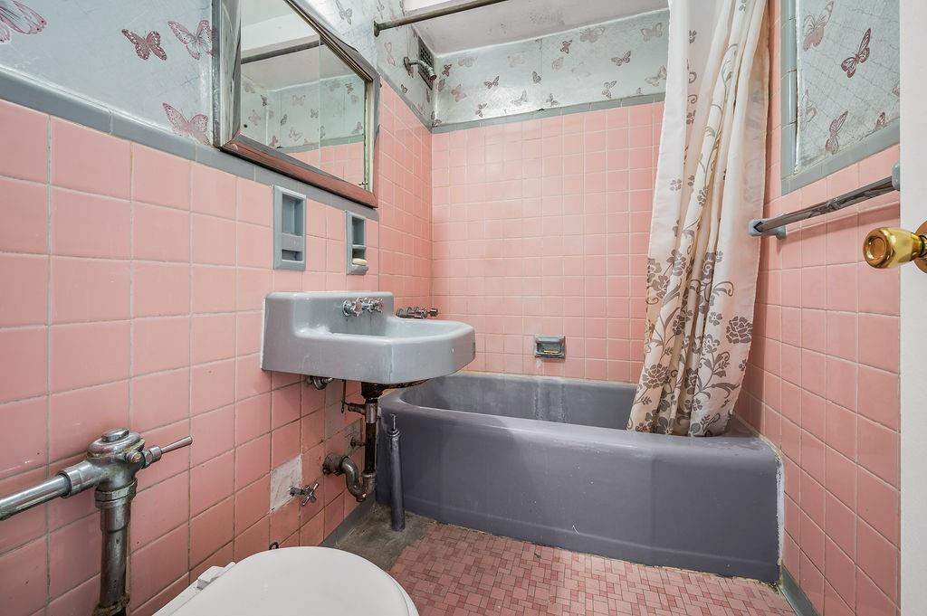 820 Ocean Parkway Midwood Brooklyn NY 11230