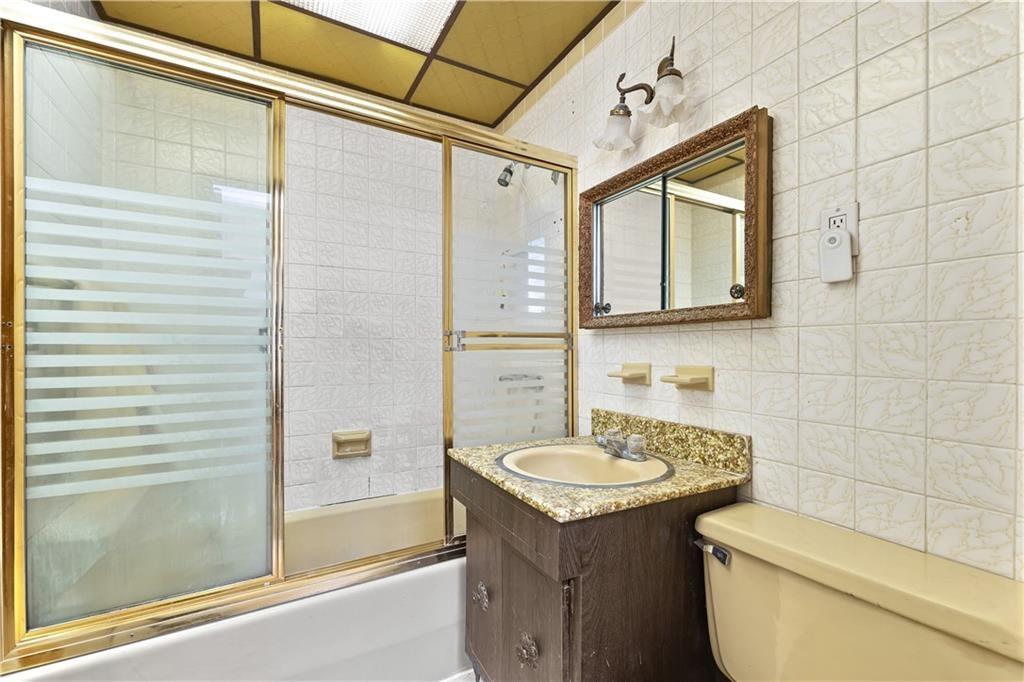 2039 West 5th Street Gravesend Brooklyn NY 11223