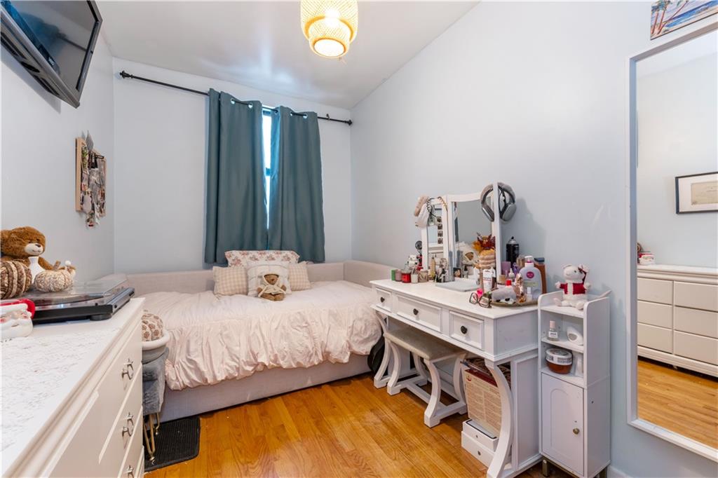 9424 Fort Hamilton Parkway Bay Ridge Brooklyn NY 11209