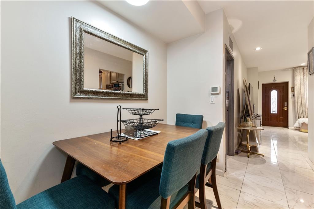 9424 Fort Hamilton Parkway Bay Ridge Brooklyn NY 11209